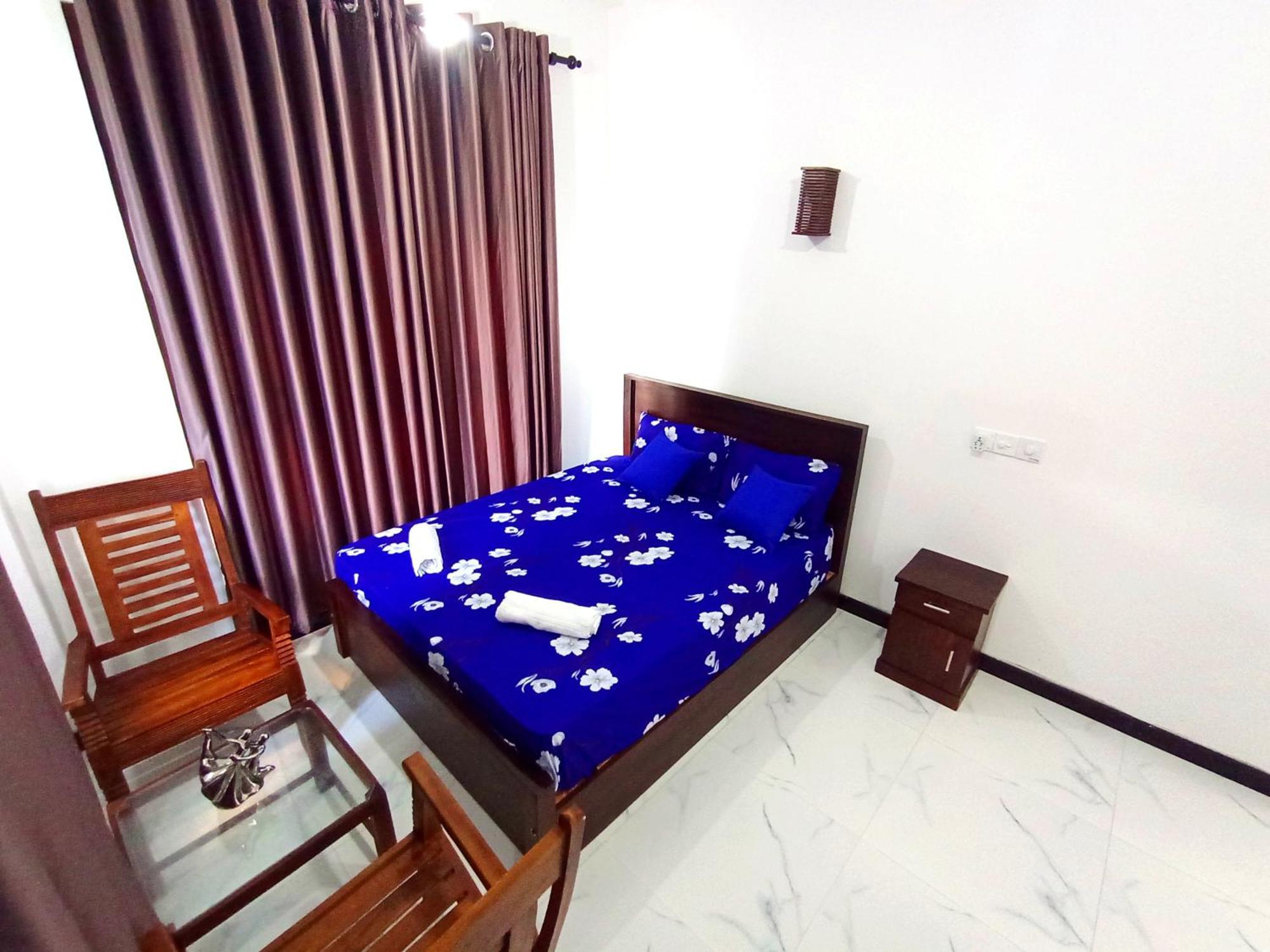 Blue Waves Ocean Mirissa Otel Dış mekan fotoğraf